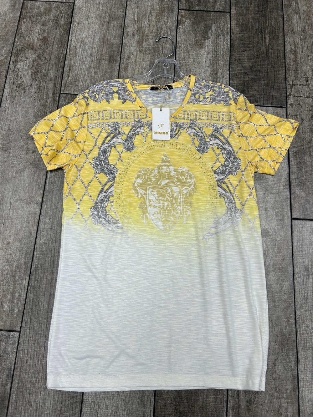 Mondo Men's Yellow & White Graphic Short-Sleeve Shirt NWT